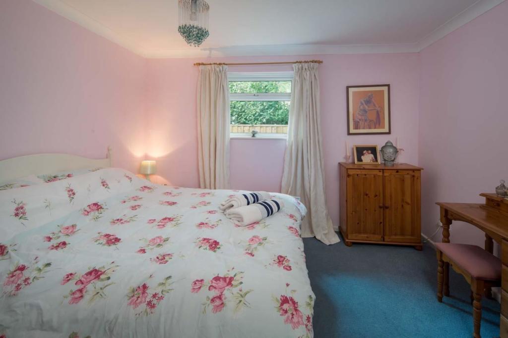 Bedroom 2.jpeg
