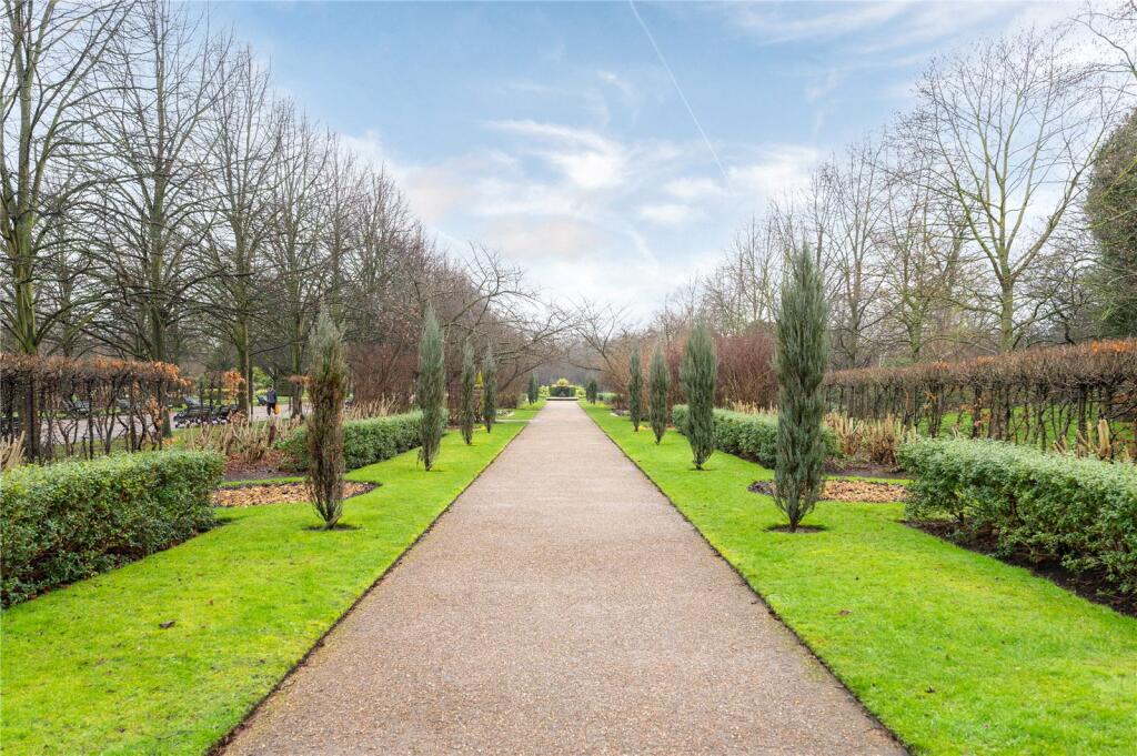 Picture No. 04