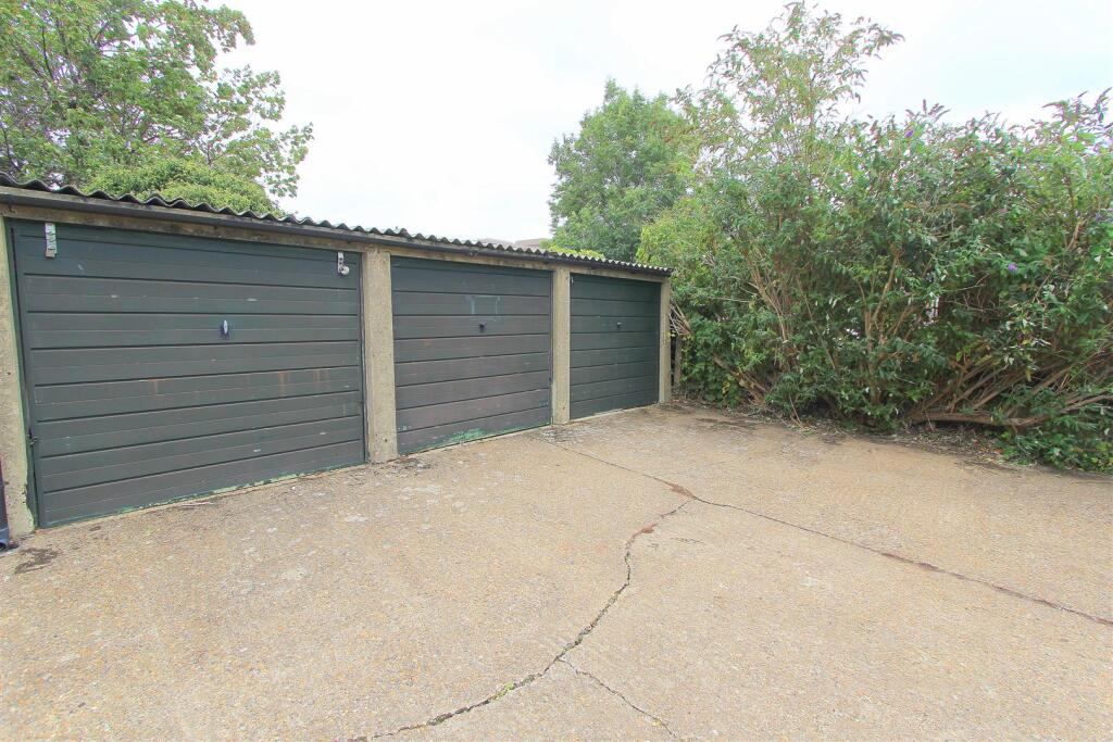 garage.JPG