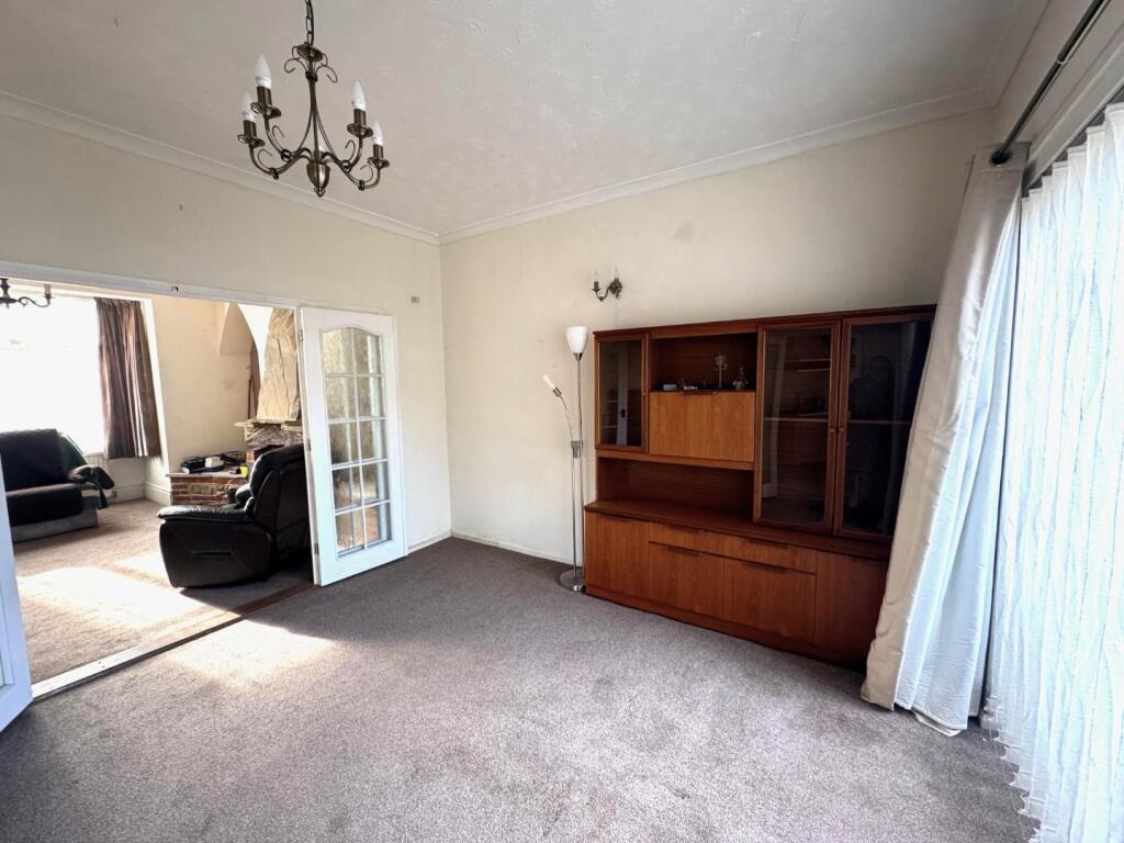 WhatsApp Image 2025-02-25 at 10.31.02_8db60731.jpg