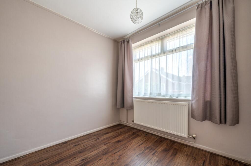 1295099-17-68509086db941