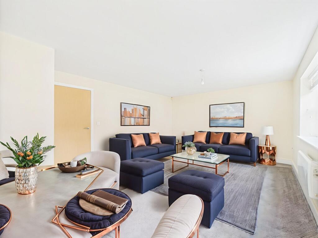 Longe/Dining Area (Virtually Furnished)