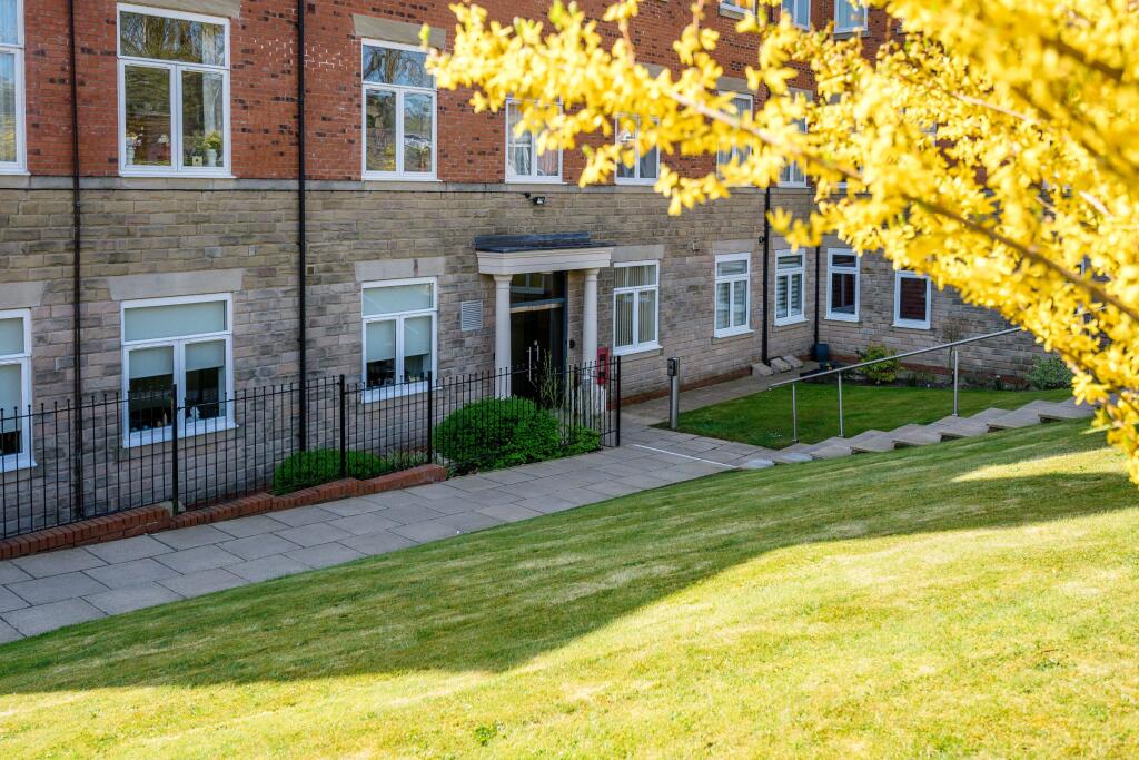 Entrance Pathway/Stairs