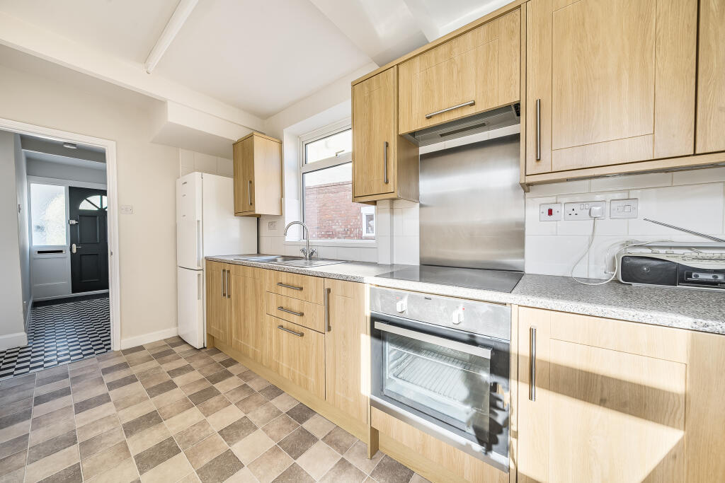 1350366568bfec5d0e504