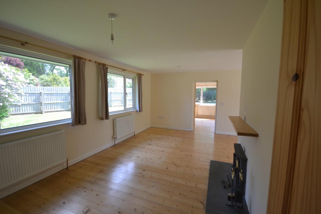 Living room 2