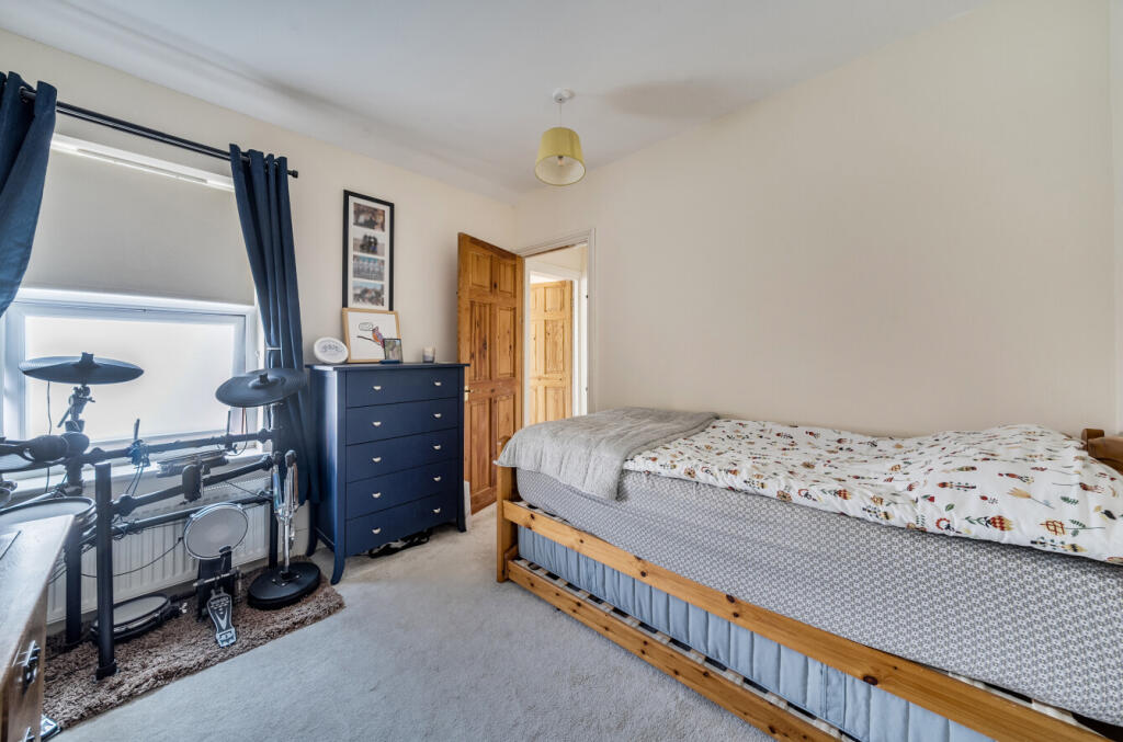 1353832-21-68c2f7...