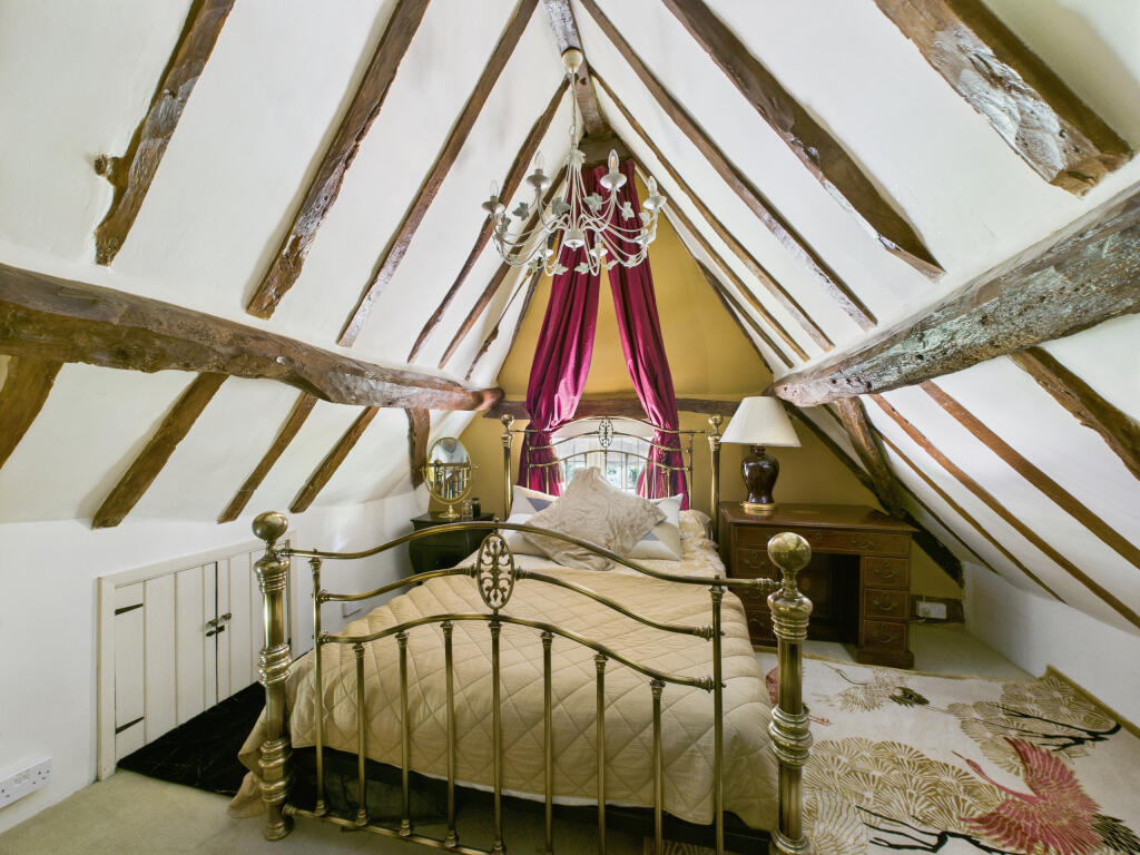 Bed 1