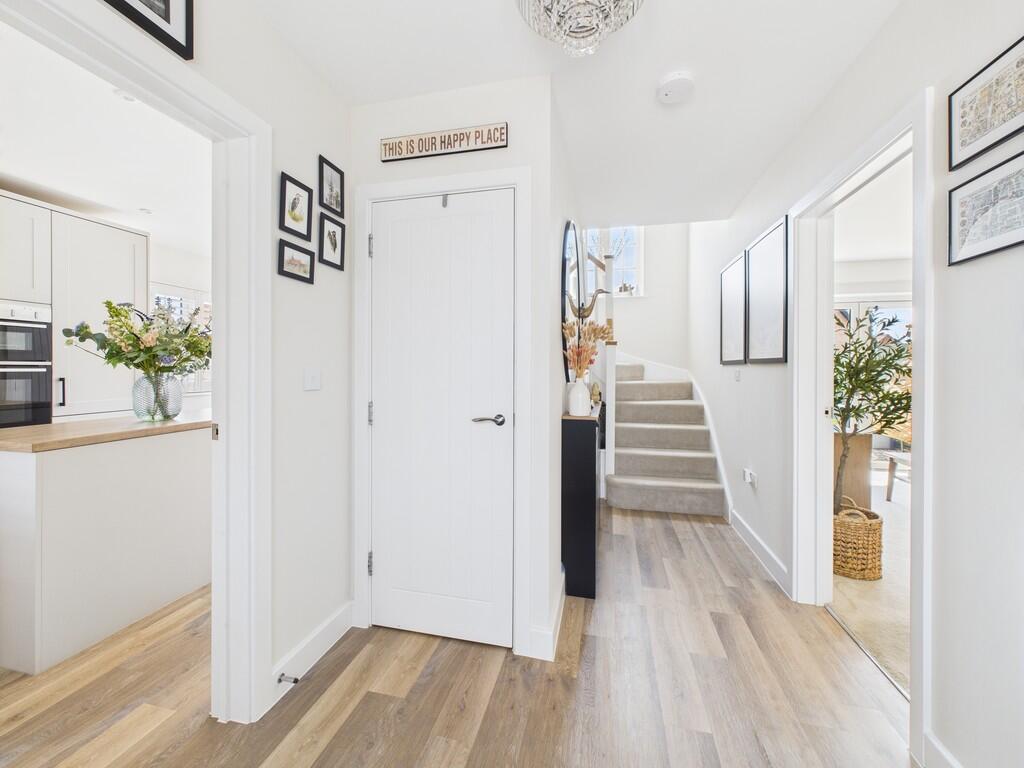 CAM05068G0-PR0038...