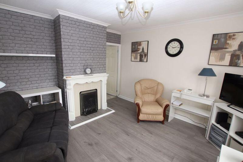 Lounge photo 2
