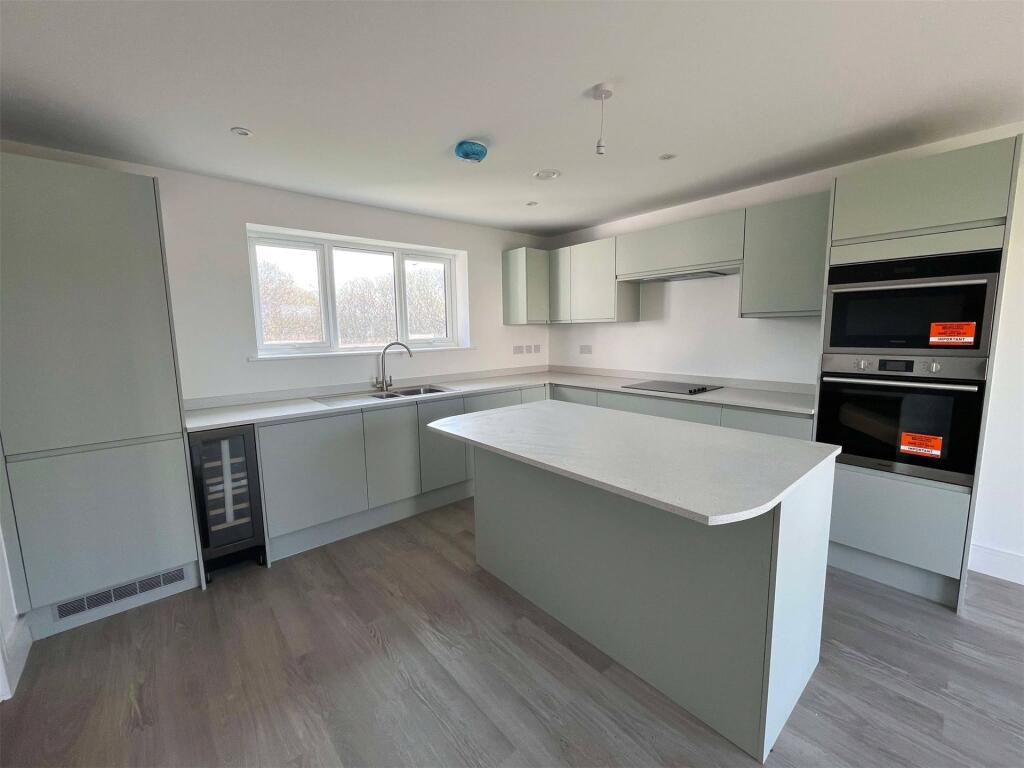 Plot 5 Kitchen