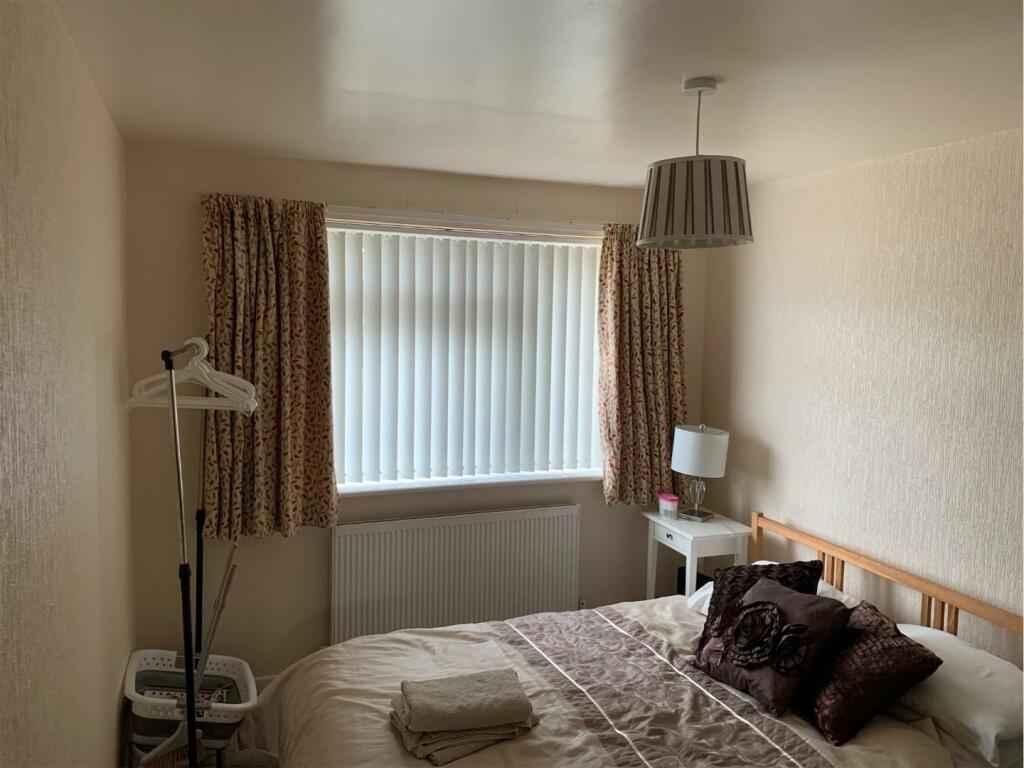 langdale bedroom 2.jpeg
