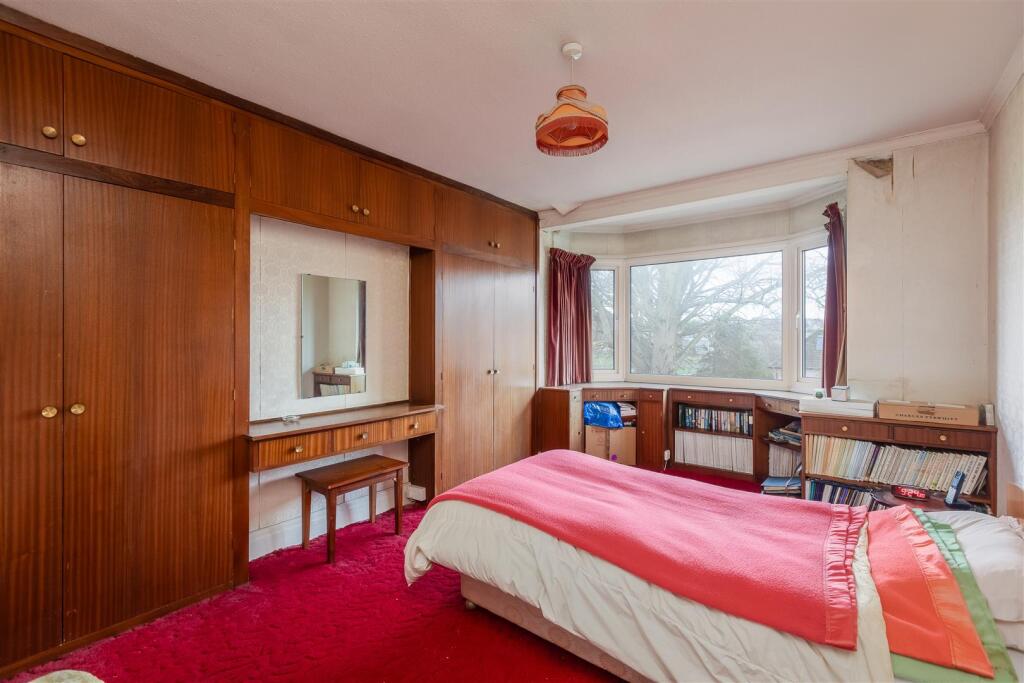 The Avenue 27 Bedroom 1-1.jpg