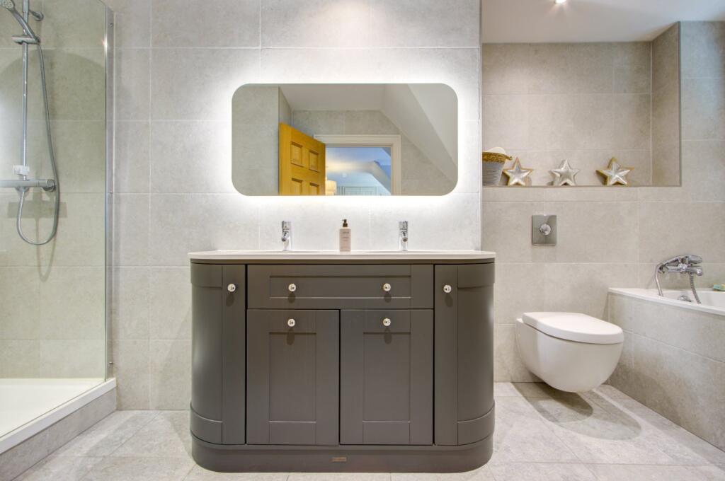 Principal En-Suite 2