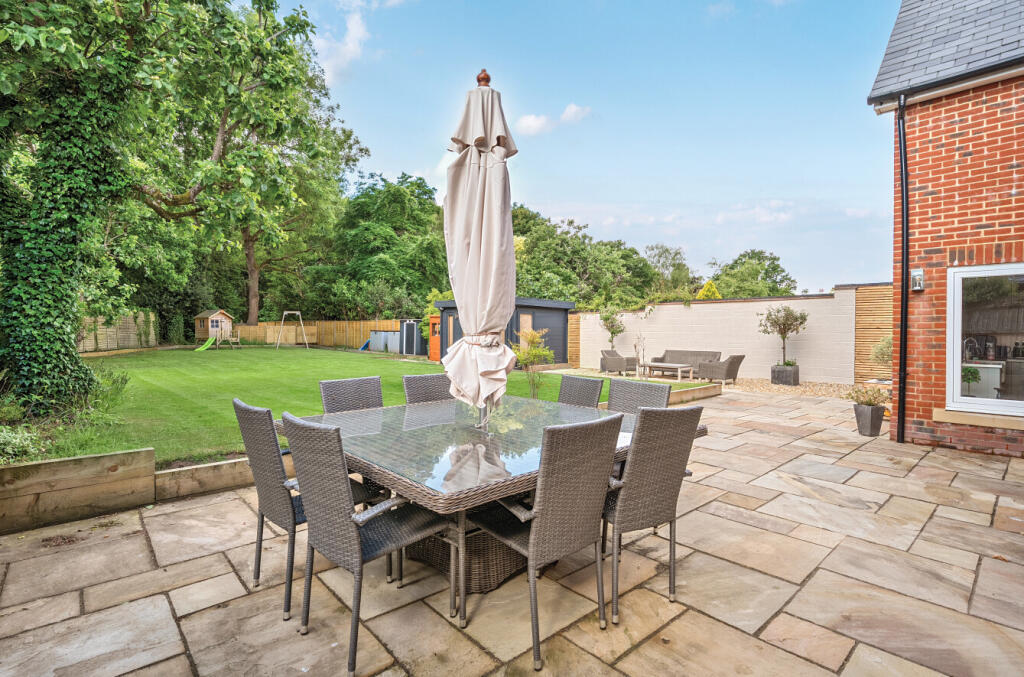 1303355-1-6839675...