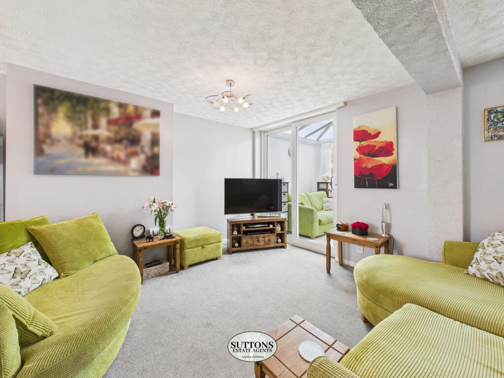 Living room 2