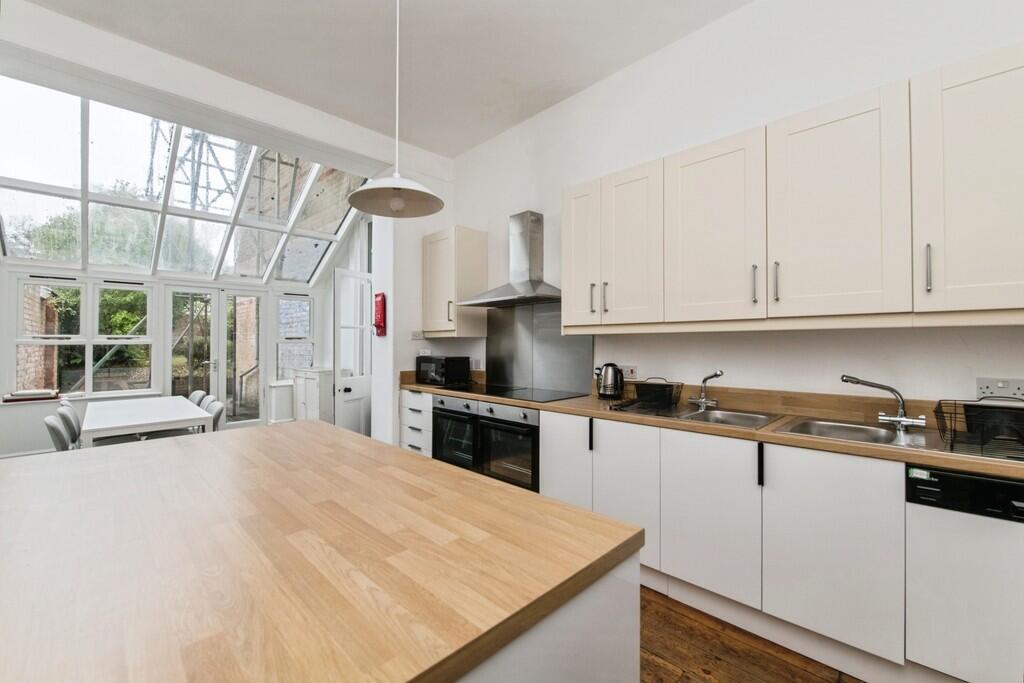52stdavidshill-00...