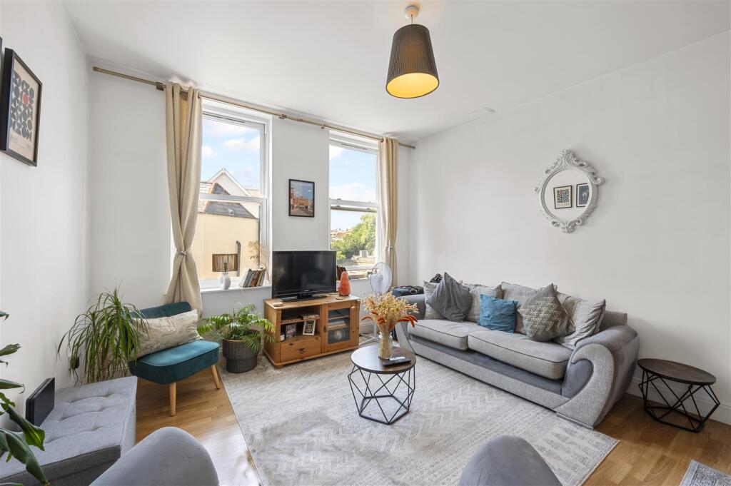 HIGH STREET 2A (12 FROM 19)-6.jpg