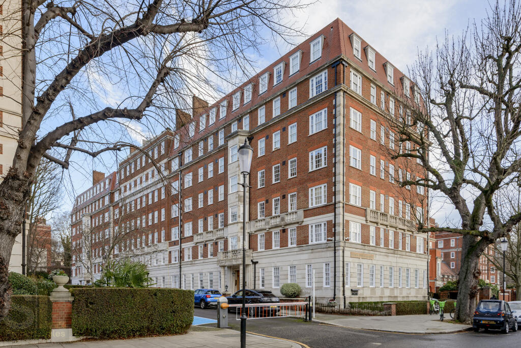 Duchess of Bedfords Walk, Kensington