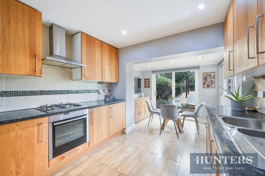 TUDOR DRIVE,  (3).jpg