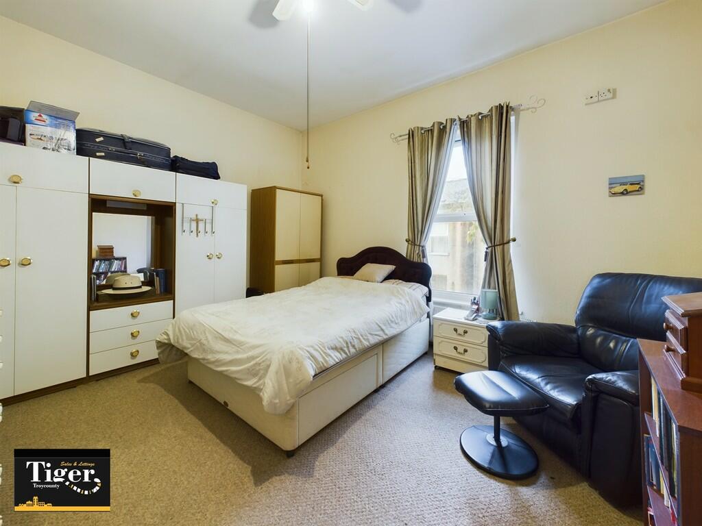 CAM03440G0-PR0147...