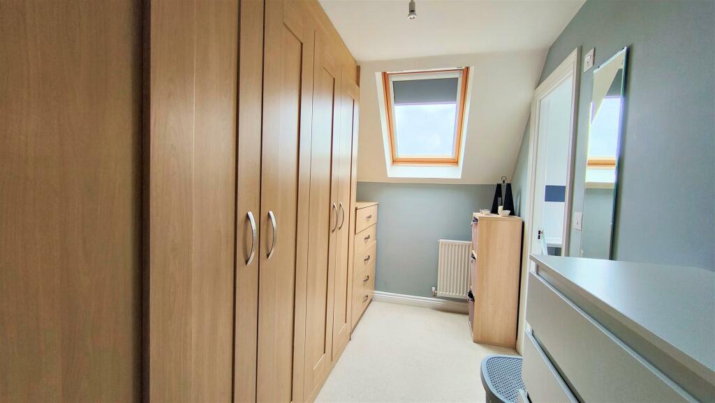 dressing area.jpg