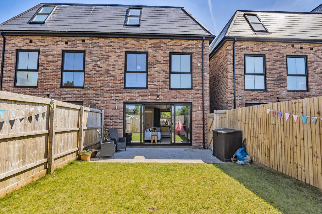 2-681e37ee41f4e-1287636-ARW-2