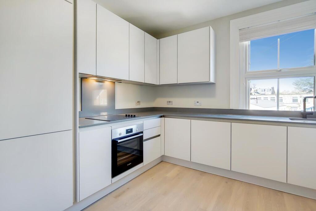 6_Kitchen-1.jpg