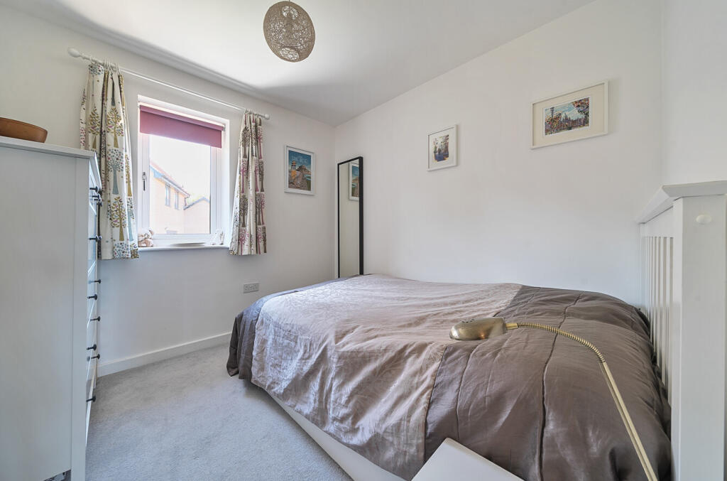 1321272-8-68778dc...