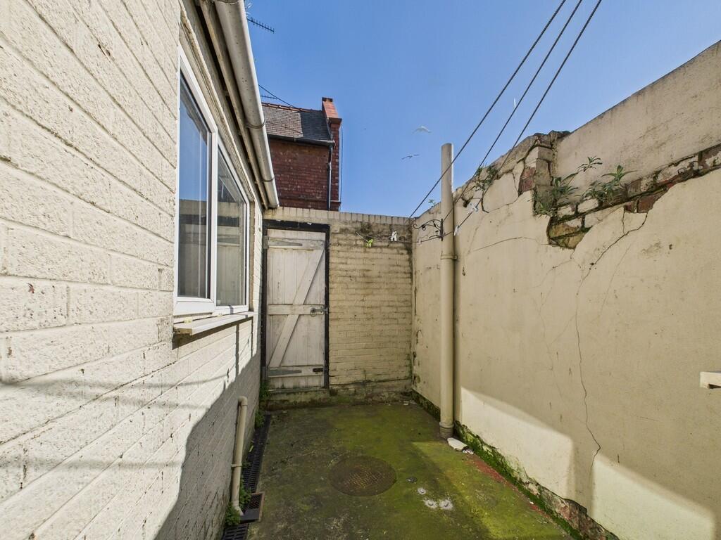 CAM01835G0-PR0181...