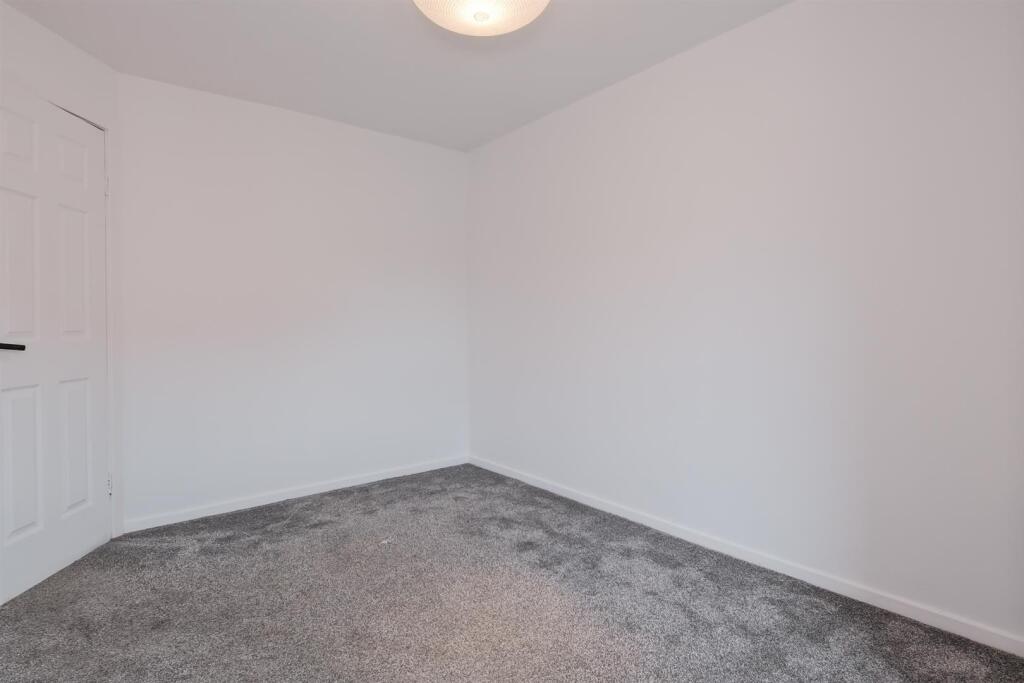 006-32 Cairn Court, Motherwell, ML1 1TD.jpg