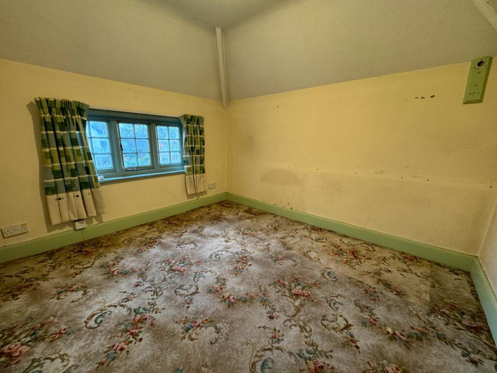 Bedroom Seven
