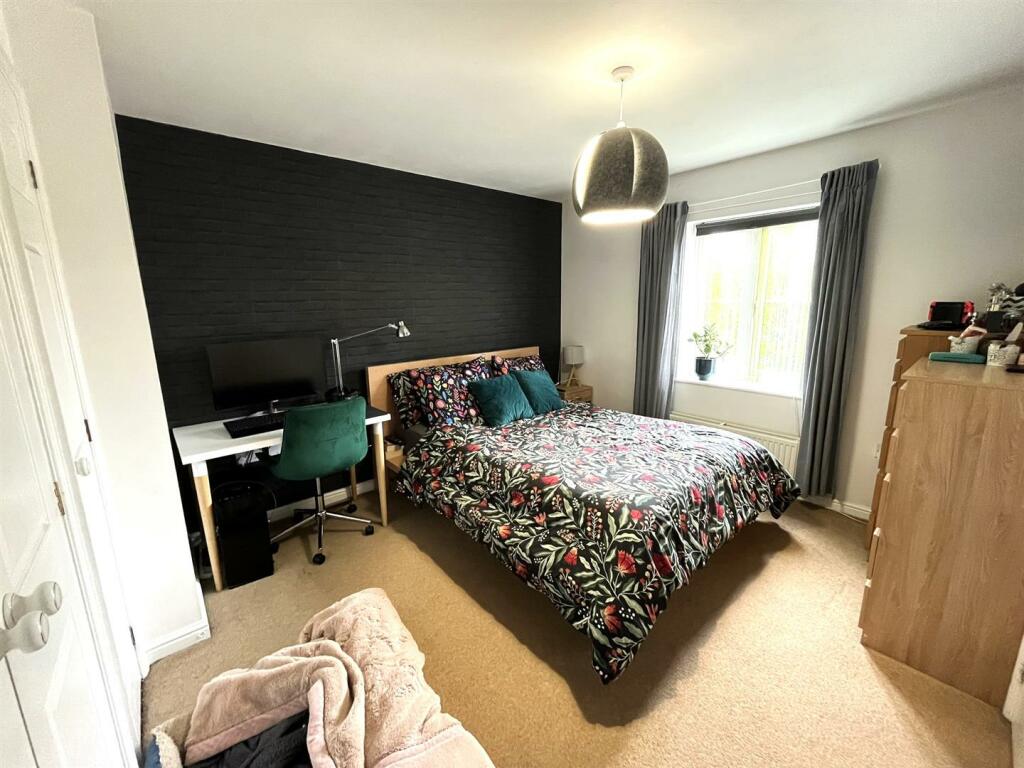 Bedroom.jpeg
