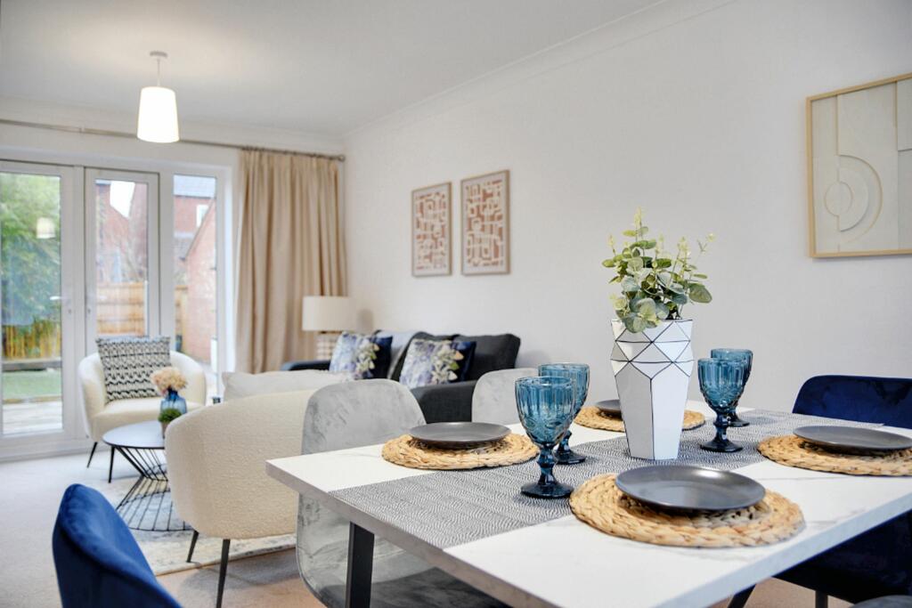 Living Room / Diner