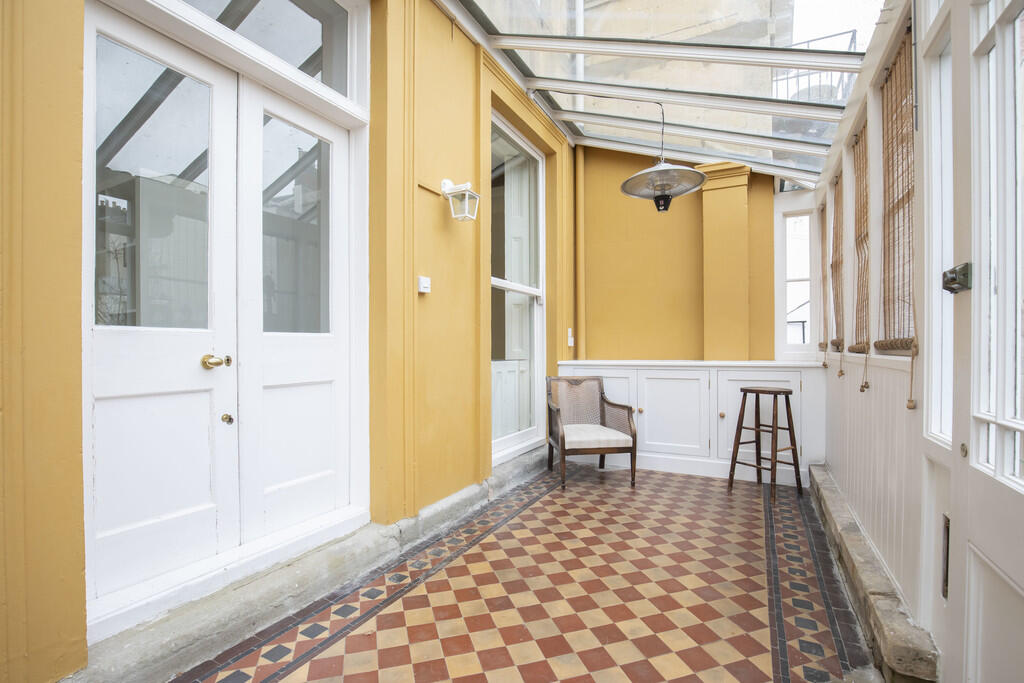 Flat 4, Pembury-0...