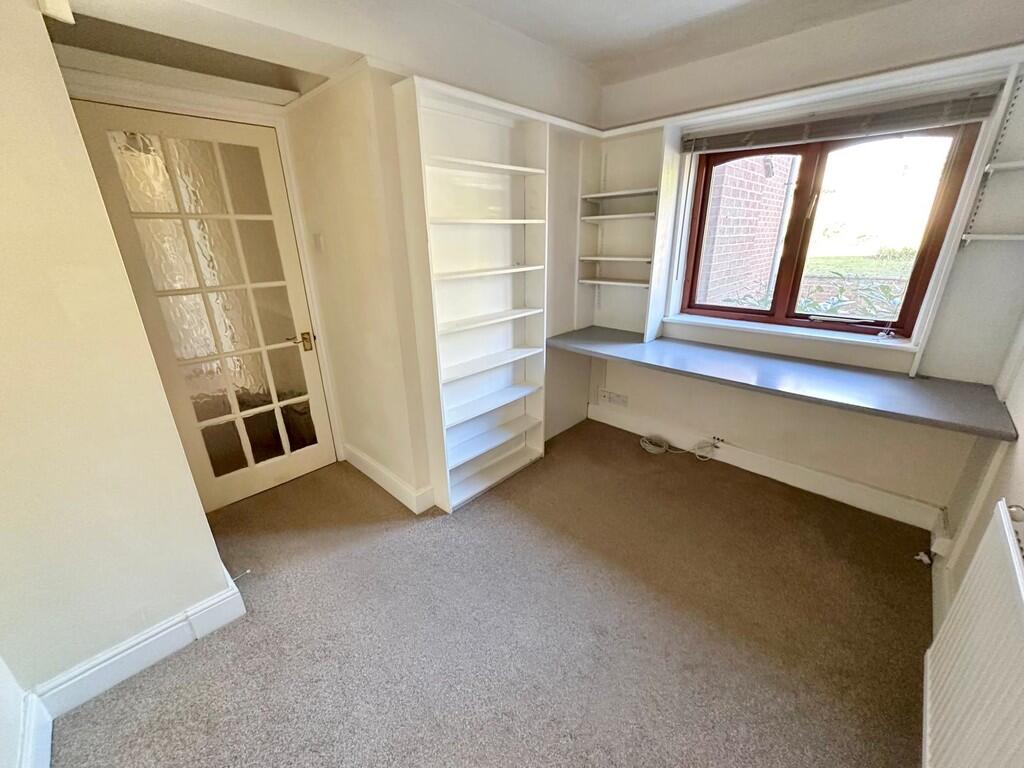 IMG-20250204-WA00...