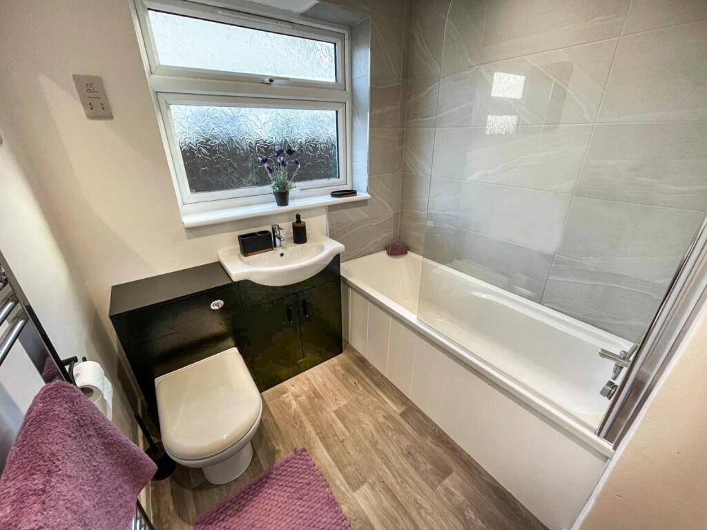 tlc_d6fc6307-b587-4b2d-a0ac-2dad056a26f8_179fc0d.j