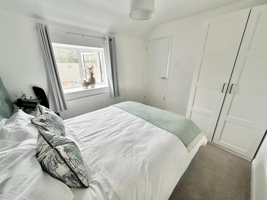 IMG-20250819-WA00...