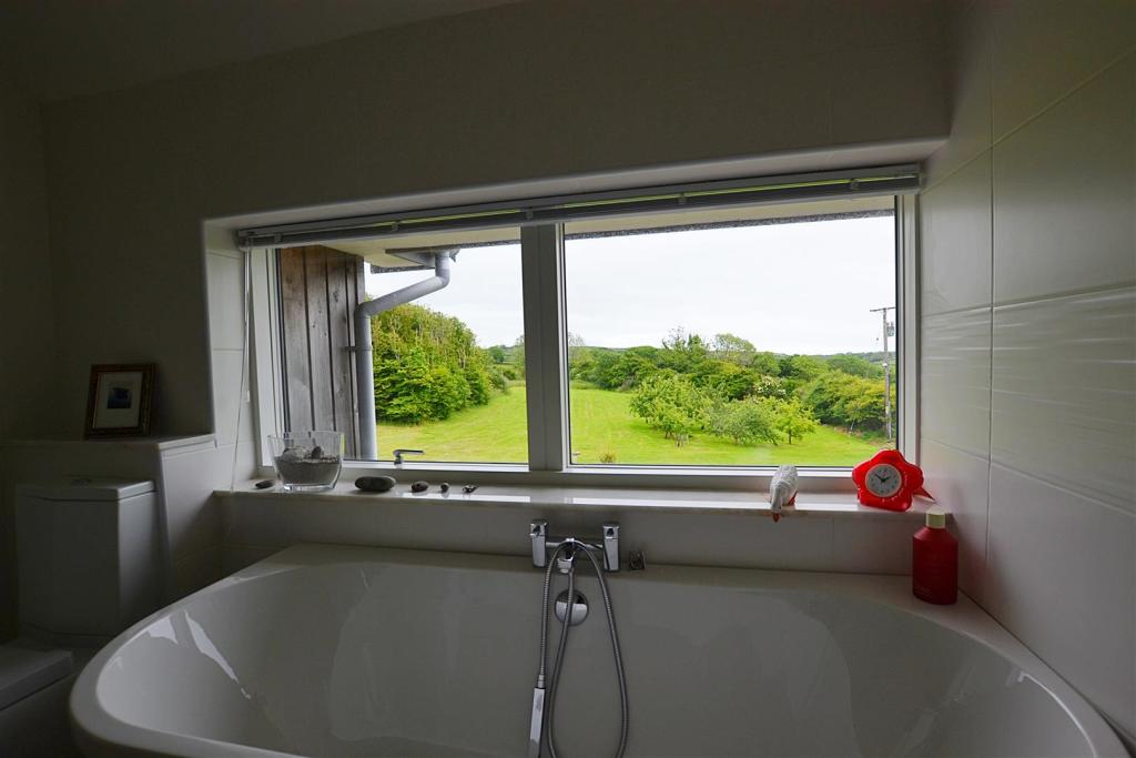 bathroom view.JPG