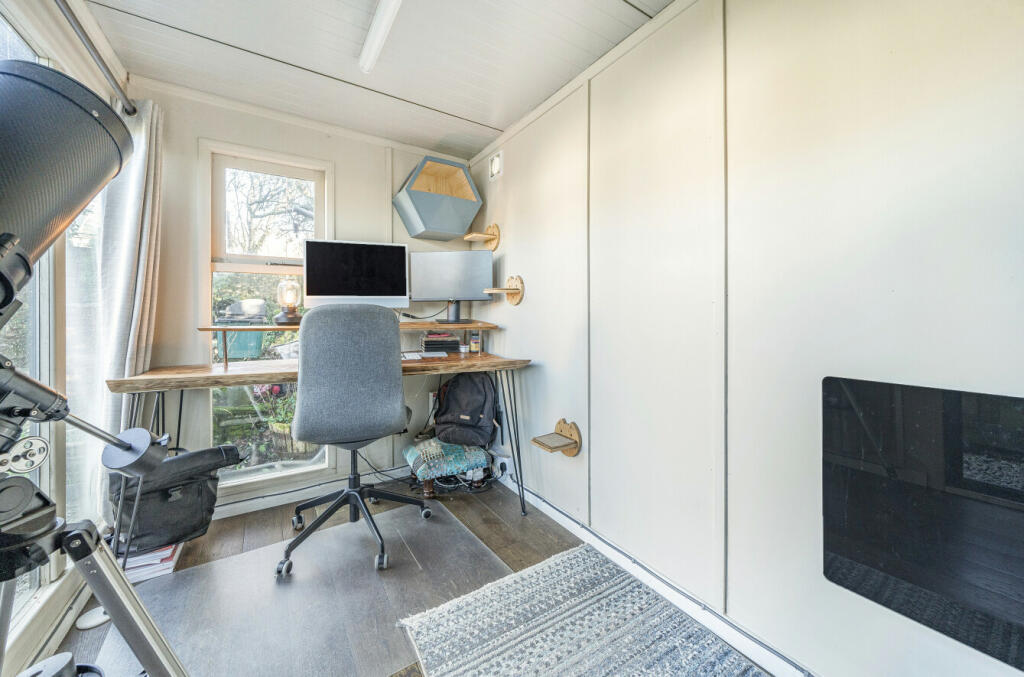 Office/ Garden Room