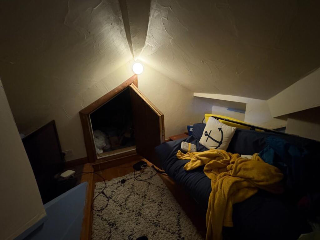 Bedroom 6