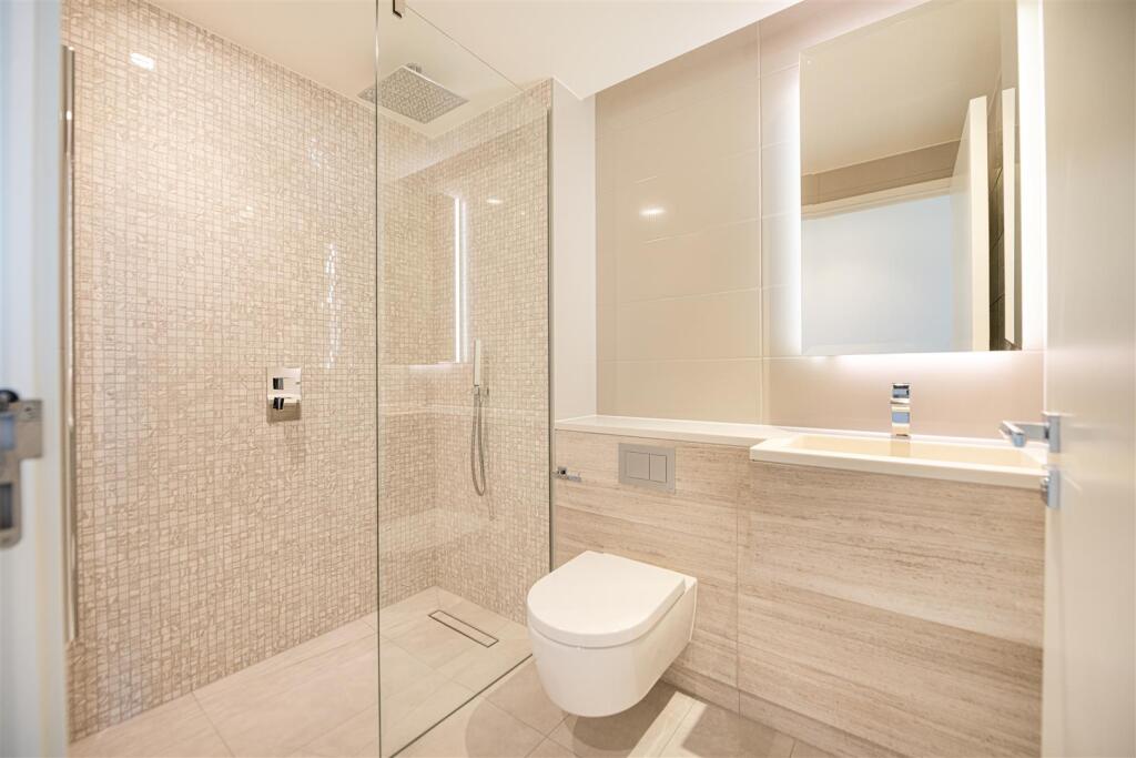 Bathroom Three  .jpg