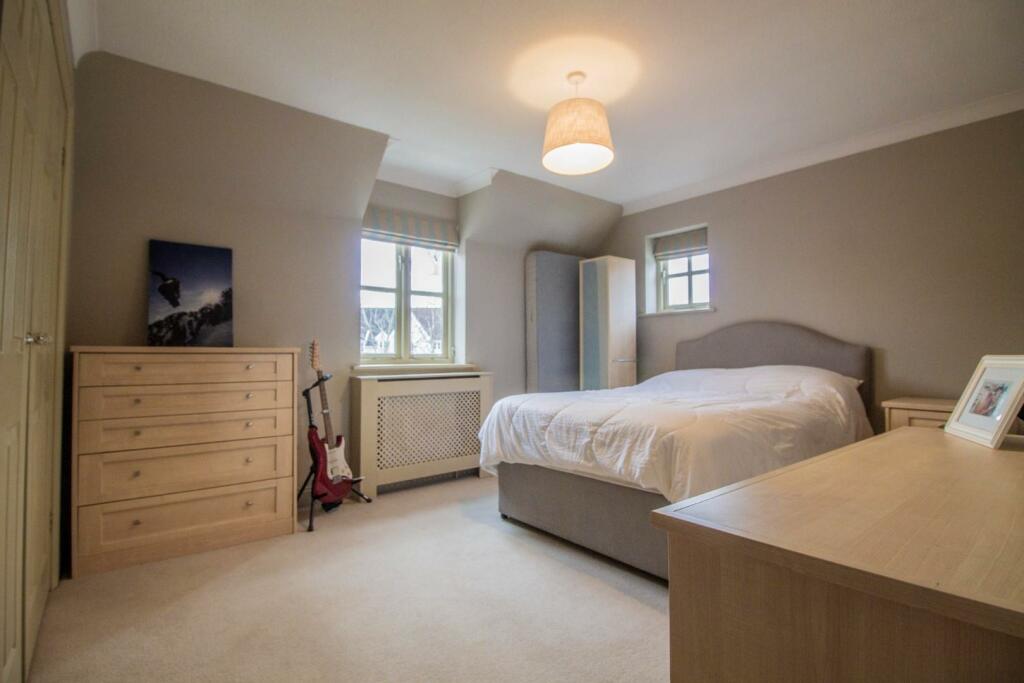 4 Bear Meadow, Beyton [Bedroom Two] 01.jpg