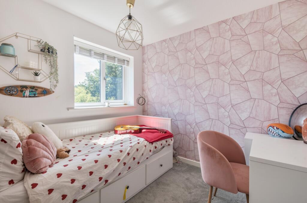 Bedroom 2 Plover Drive EweMove Sale