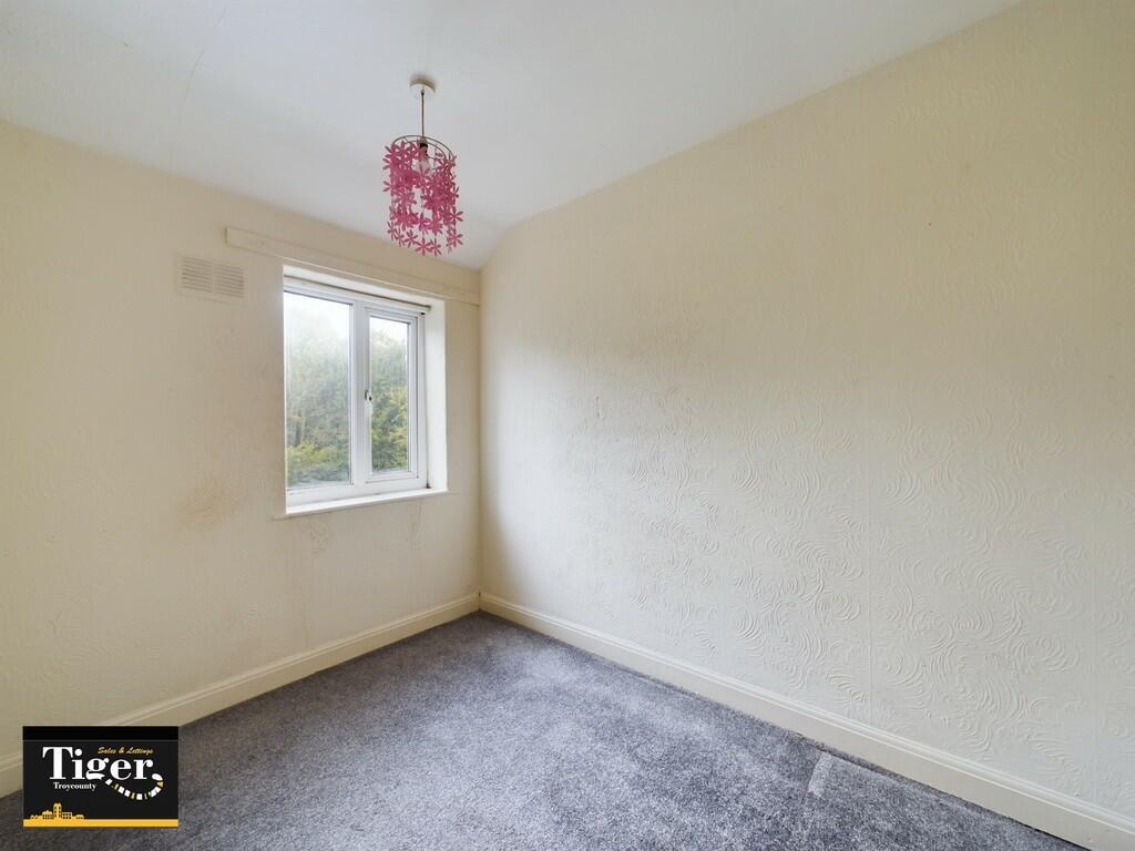 CAM02176G0-PR0318...