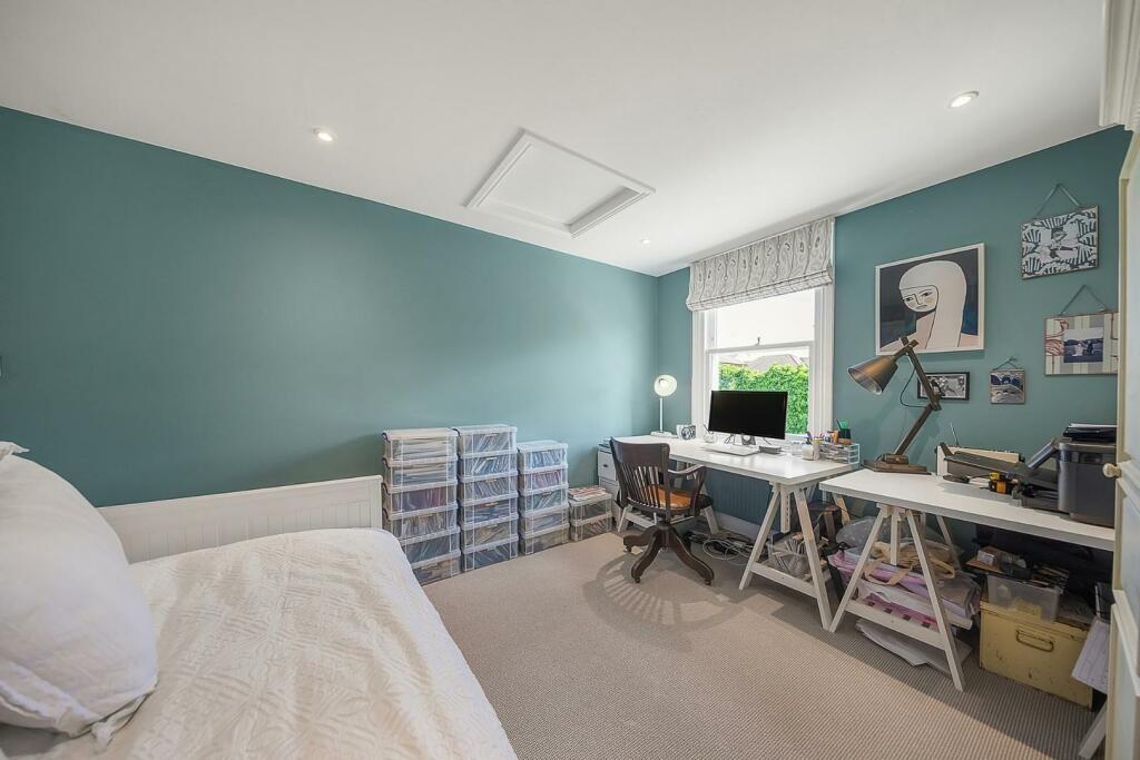 Bedroom (9).jpg