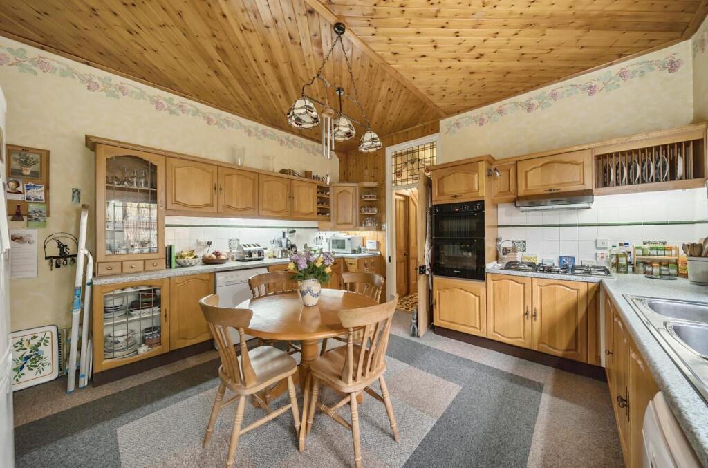 52 Hillmorton Road, Rugby (20).jpg