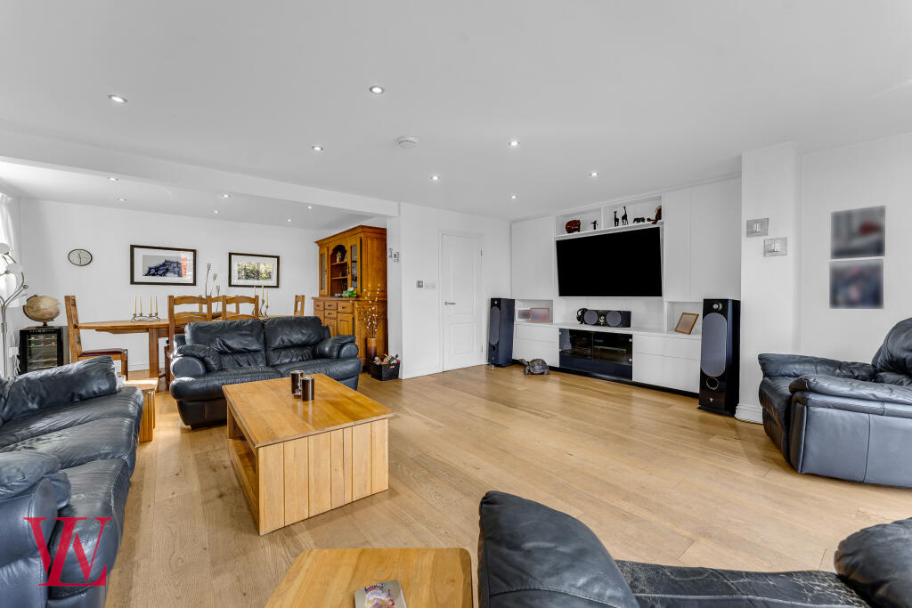 Living / Dining Room
