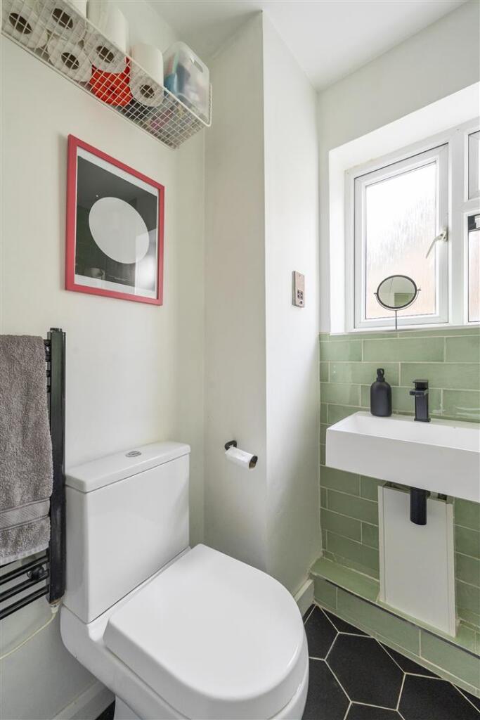 St Albans Court E11
