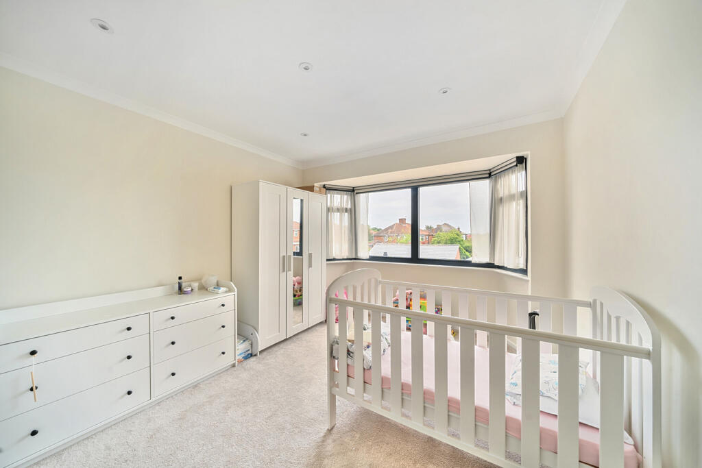 1295586-11-682611...