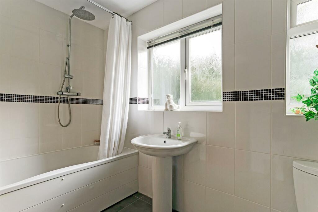 63251_Greygarth, Cleeve Hill Cleeve Hill Cheltenha